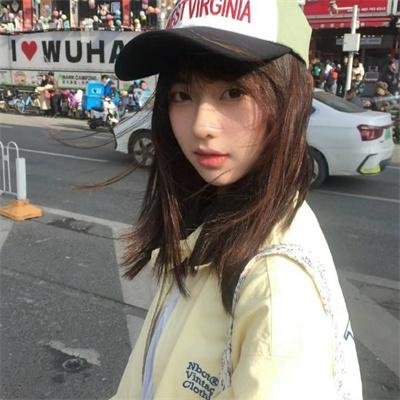 50英尺高的女人